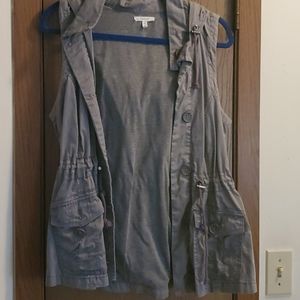 Women's utility vest